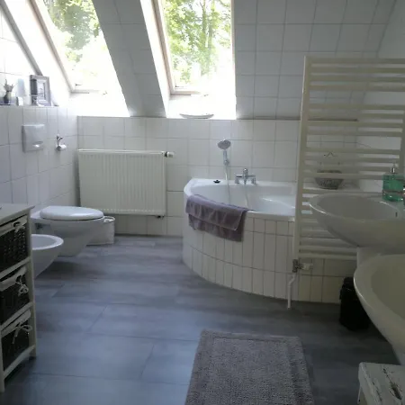 Inspektorenhaus Am Jagdschloss Mit Meerblick *