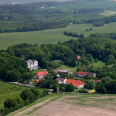 Inspektorenhaus Am Jagdschloss Mit Meerblick