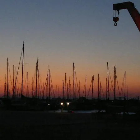 Inspektorenhaus Am Jagdschloss Mit Meerblick