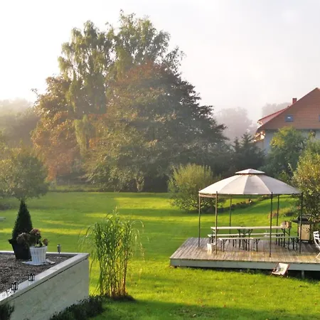 Апартаменты Inspektorenhaus Am Jagdschloss Mit Meerblick