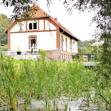 Апартаменты Inspektorenhaus Am Jagdschloss Mit Meerblick *