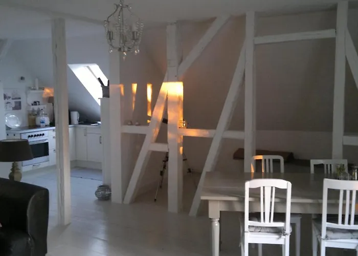 Апартаменты Inspektorenhaus Am Jagdschloss Mit Meerblick *