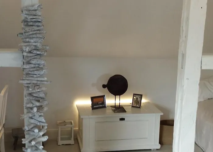 Inspektorenhaus Am Jagdschloss Mit Meerblick Hohen Niendorf